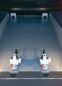 Behindertengerechter Peugeot Rifter Mietwagen mit Heckausschnitt, Sodermanns