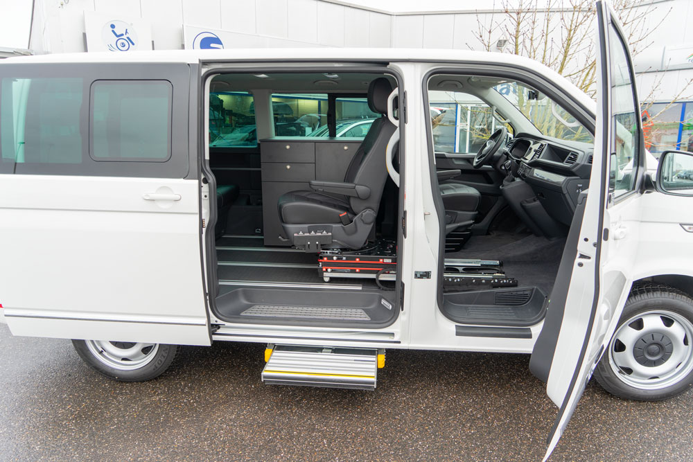 Behindertengerechter Volkswagen T6.1 Multivan, Handicapumbau, Sodermanns