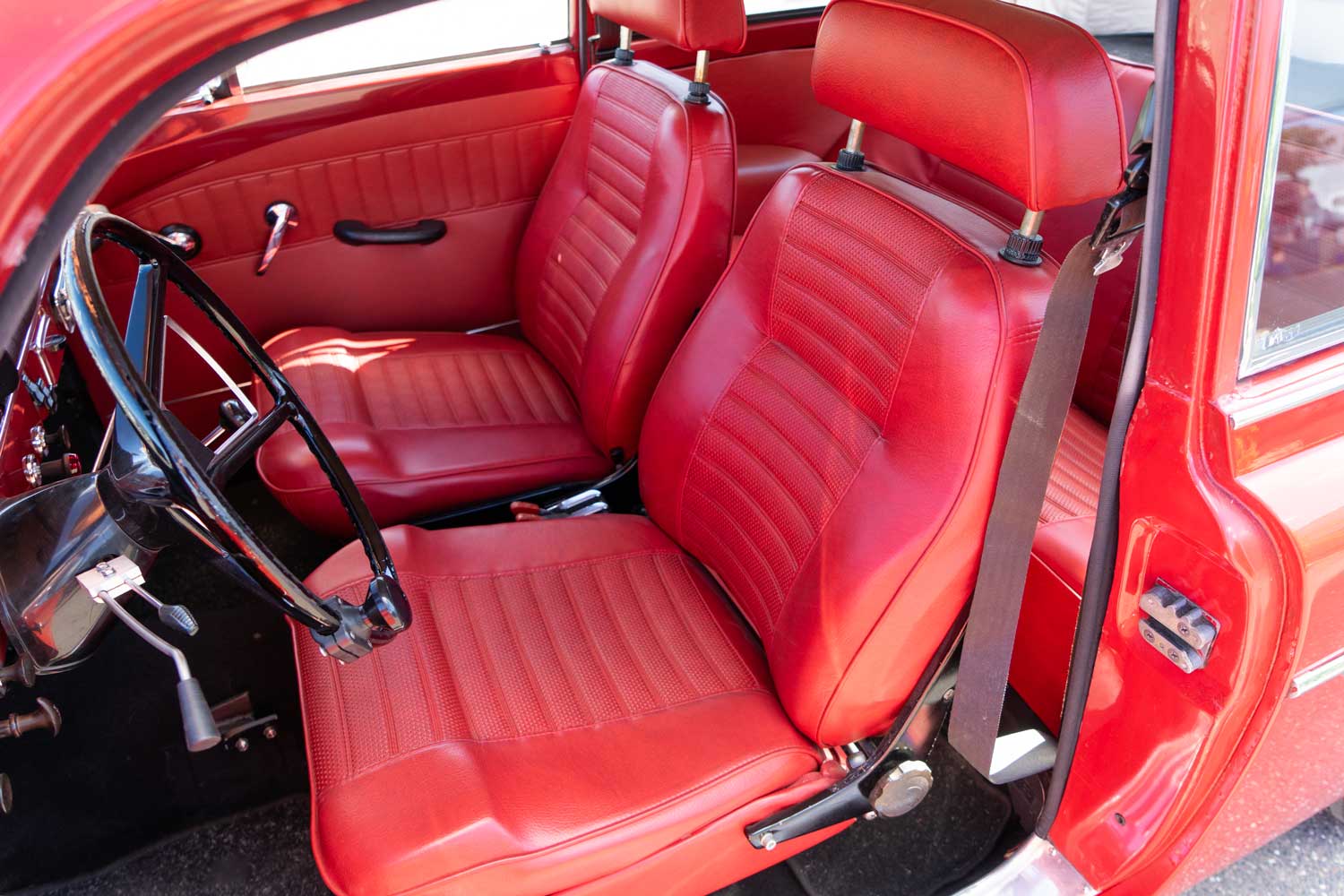 Volvo Amazon Oldtimer behindertengerecht