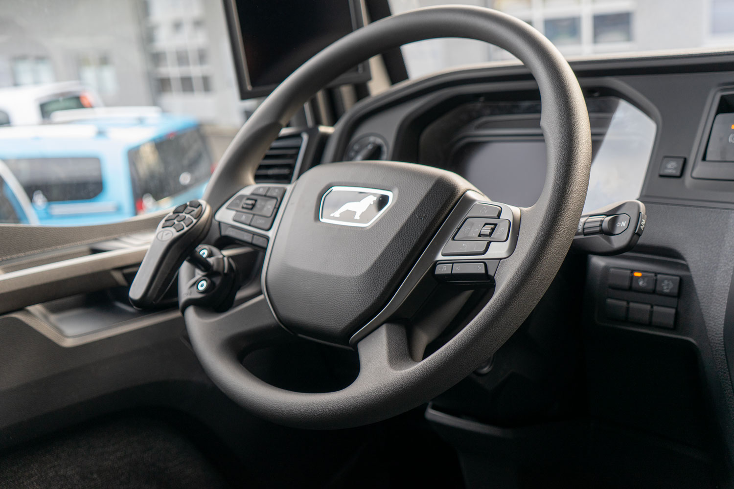 Behindertengerechte MAN Umbauten, MAN TGS für Selbstfahrer, LKW umgebaut mit MFD, Sodermanns