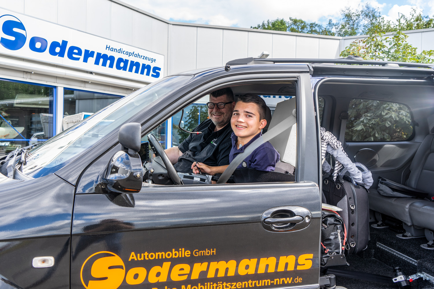 Fahrschule-BeatmetLeben-Space-Drive Fahrschule, Space Drive
