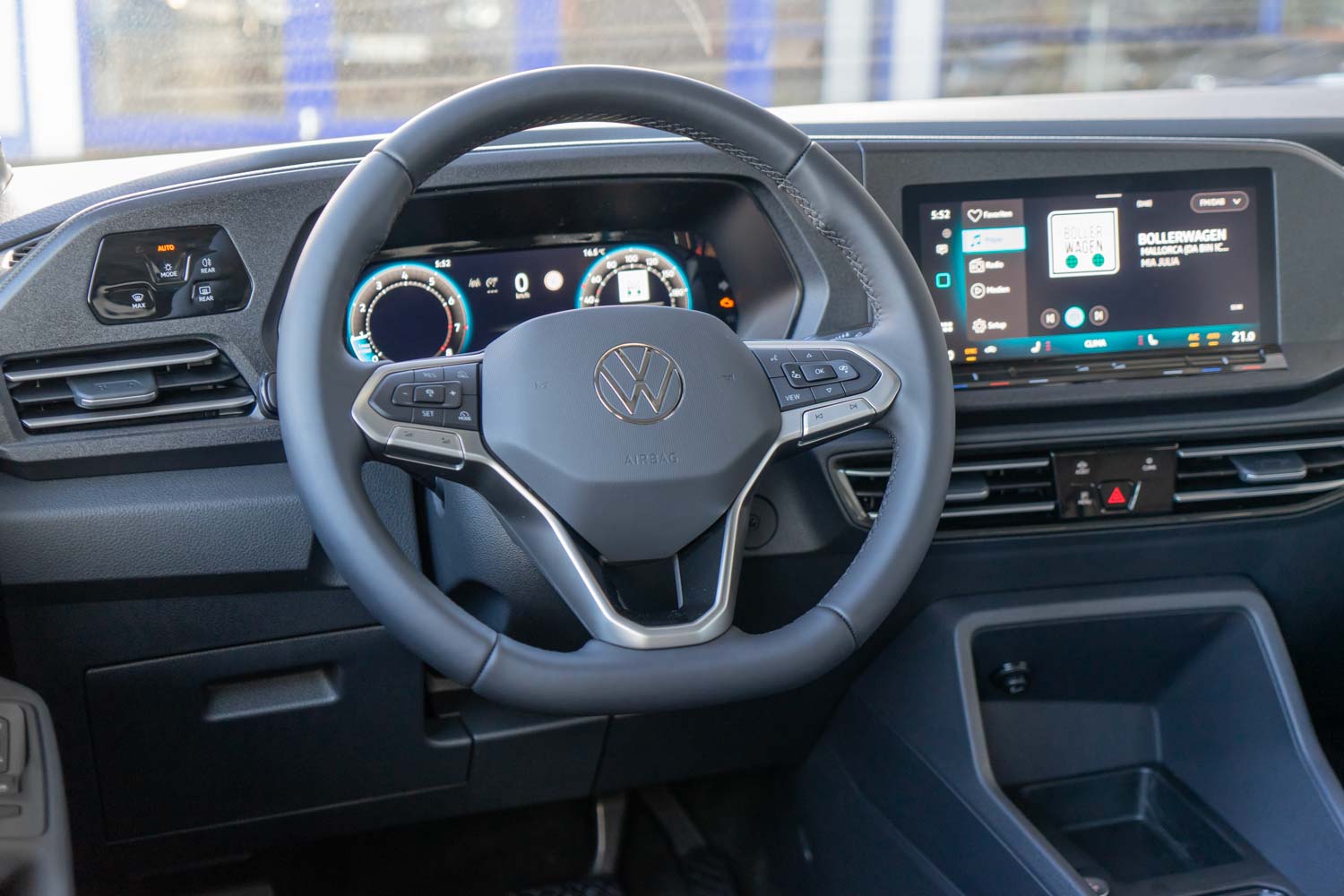 Volkswagen Caddy Gebrauchtwagen Cockpit